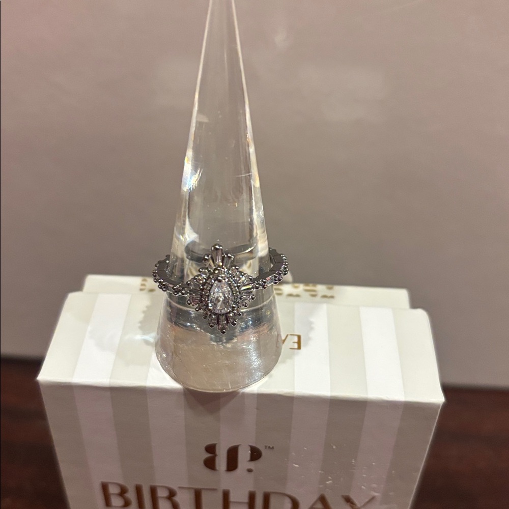 Lumina: Brilliance Unbounded: Hematite. Ring with Diamond Cubic Zirconia